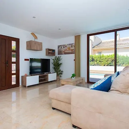 Ch Euphoria La Marquesa *